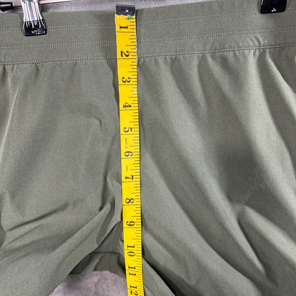 KUHL Freeflex Shorts Women's L Green Outdoors Hiking Comfort Stretch Granola - Picture 8 of 9